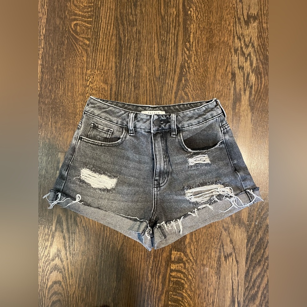Pacsun- black mom shorts (24)